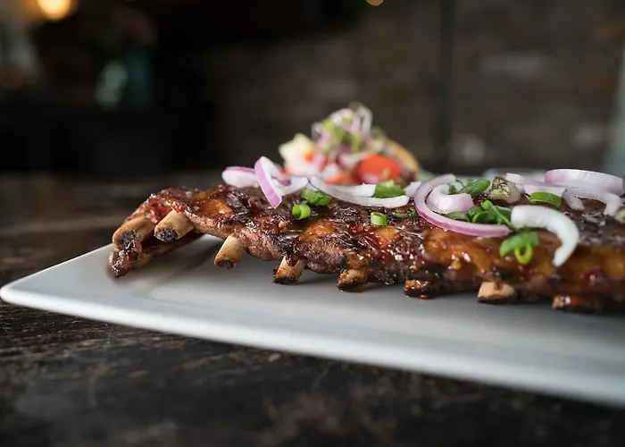 فندق Gasterij De Poort غولبين