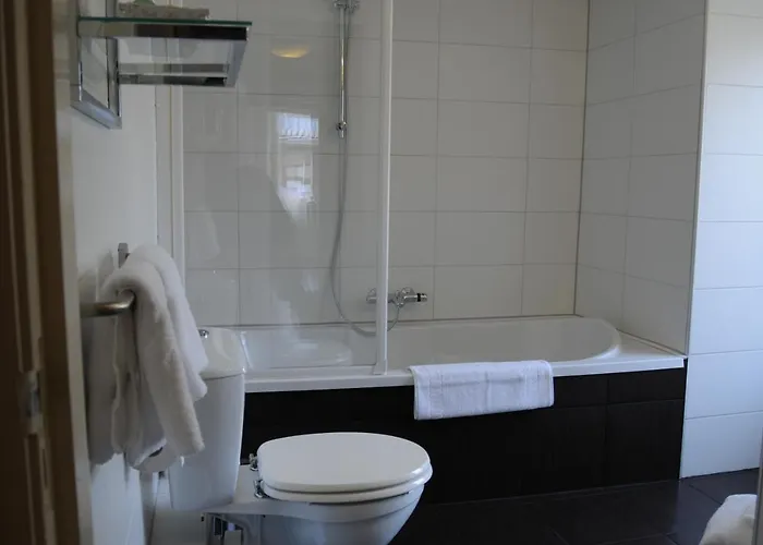 Gasterij De Poort Отель Гульпен