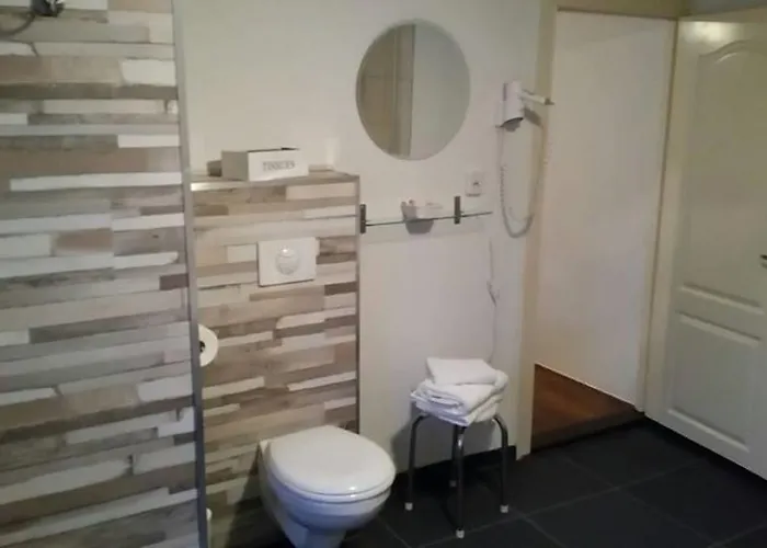 Отель Gasterij De Poort